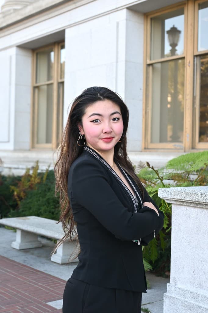 Jiayu (Amy) Chen